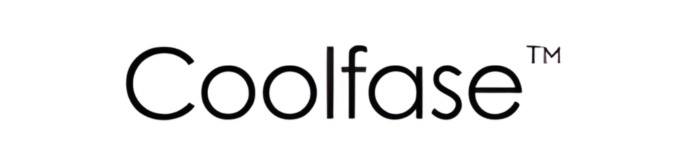 Logotipo Coolfase™ en negro sobre fondo blanco, identidad visual mostrada por Lozania Centro Estético para su oferta de medicina estética facial, cuidado de la piel y tratamientos no quirúrgicos con tecnología estética avanzada.